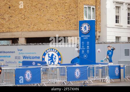 FULHAM, LONDRA, INGHILTERRA - 17 febbraio 2021: Ingresso Britannia Gate al Chelsea Football Club Foto Stock