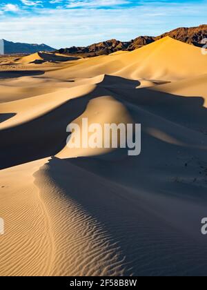 Le dune Ibex nel remoto Death Valley National Park, California, USA Foto Stock