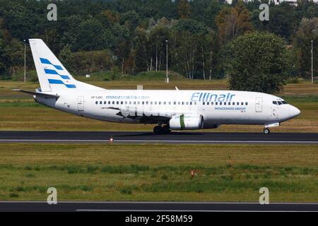 Berlino, Germania – 30. 2017 agosto: Ellinair Boeing 737 all'aeroporto Tegel di Berlino (TXL) in Germania. Boeing è un produttore di aeromobili con sede a Seattle, Foto Stock