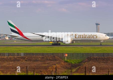 Giacarta, Indonesia – 27. Gennaio 2018: Emirates Boeing 777-300 all'aeroporto di Giacarta (CGK) in Indonesia. Boeing è un costruttore di aeromobili con sede a Seat Foto Stock