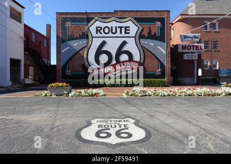 Geografia / viaggio, Stati Uniti, Illinois, Pontiac, murales, Route 6, Additional-Rights-Clearance-Info-Not-Available Foto Stock