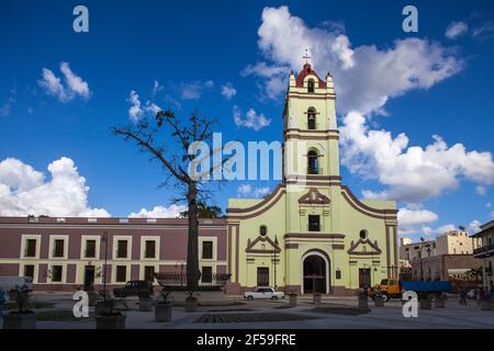 Cuba, Camaguey, Provincia di Camaguey, Plaza de los Trabajadores, Iglesia De Nuestra Señora De la Merced Foto Stock