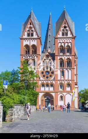 Geografia / viaggio, Germania, Limburg an der Lahn, Cattedrale di Limbourg, facciata principale, piazza della cattedrale, diritti aggiuntivi-clearance-Info-non-disponibile Foto Stock