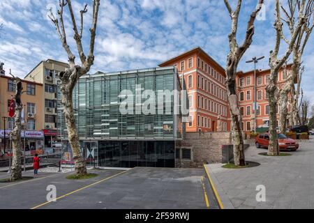 L'ingresso moderno di Teodosio Cistern (Serefiye Sarnici) a Istanbul, Turchia Foto Stock