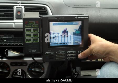 Iyaly, Provida sistema di controllo del limite di velocità montato su un'auto della polizia stradale Foto Stock