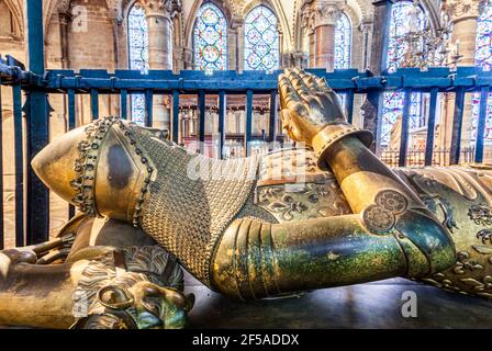 La tomba di Edward Plantagenet, il Principe Nero, nella Cattedrale di Canterbury, Kent UK Foto Stock