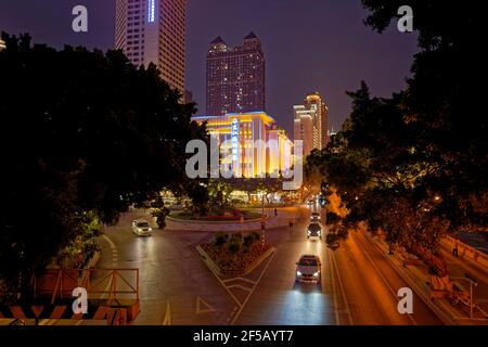 Paesaggio urbano notte luci cina guangzhou fiume Foto Stock