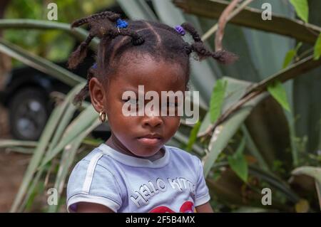 Provincia di Darien, Panama. 07-18-2019. Ritratto di ragazza indigena nella Provincia di Darien, Panama, America Centrale, Foto Stock
