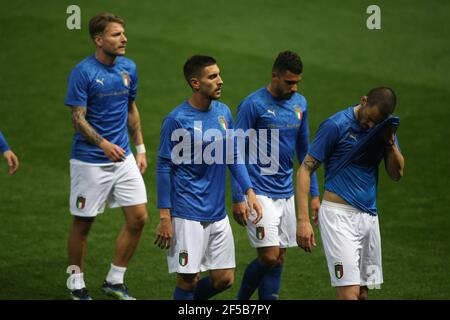 Parma, Italia. 25 Marzo 2021. Parma, Italia 25.03.2021:Italia si riscalda prima delle qualificazioni della partita Coppa del mondo FIFA Qatar 2022 Gruppo C tra Italia e Irlanda del Nord nello stadio Ennio Tardini di Parma. Credit: Agenzia fotografica indipendente/Alamy Live News Foto Stock