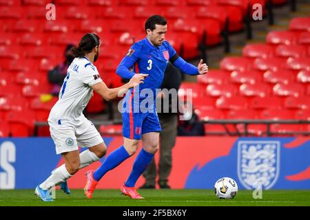 Londra, Regno Unito. 25 Marzo 2021. Ben Chilwell (Inghilterra n.3) controlla la palla durante la partita di qualificazione della Coppa del mondo 2022 tra Inghilterra e San Marino al Wembley Stadium di Londra, Inghilterra. Credit: SPP Sport Press Photo. /Alamy Live News Foto Stock