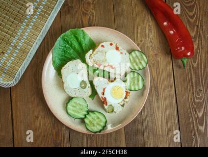 Albondigon Meatloaf farcito in stile colombiano Foto Stock