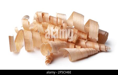 Trucioli di legno isolati su sfondo bianco Foto Stock