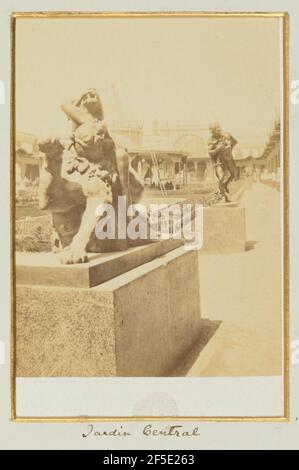 Jardin Central, Groupe de statue (n. 17). Léon & Lévy (francese, attivo 1864 - 1913 o 1920) Foto Stock