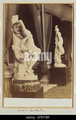 Jardin Central, Groupe de statue (n. 14). Léon & Lévy (francese, attivo 1864 - 1913 o 1920) Foto Stock