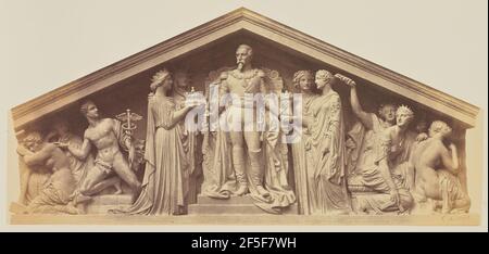 Il frontone del Pavillon Denon, scultura di Pierre Charles Simart, decorazione del Louvre, Parigi. Édouard Baldus (francese, nato Germania, 1813 - 1889) Foto Stock
