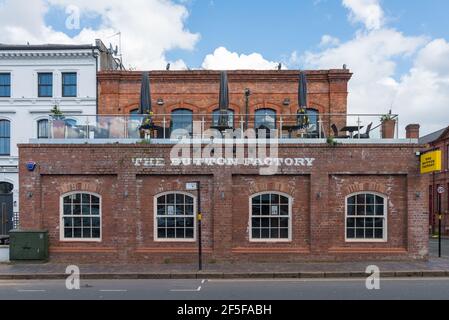 Il pub e bar Button Factory nel quartiere dei gioielli di Birmingham, Hockley Foto Stock