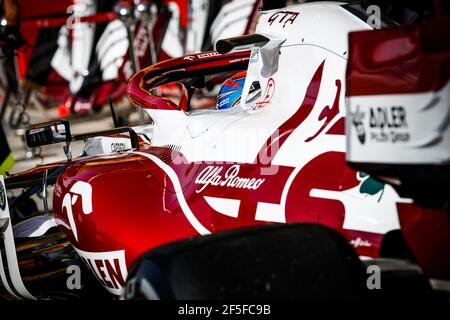 Sakhir, Bahrein. 26 Marzo 2021. RAIKKONEN Kimi (fin), Alfa Romeo Racing ORLEN C41, azione pitstop durante il Gran Premio del Golfo Air Bahrain 2021 dal 26 al 28 marzo 2021 sul circuito Internazionale del Bahrain, a Sakhir, Bahrain - Foto Florent Gooden / DPPI / LiveMedia Foto Stock