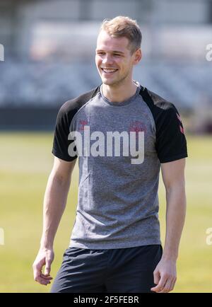 Bök, Ungheria. 26 Marzo 2021. Nikolai Laursen di Danimarca ha visto in una sessione di allenamento presso lo stabilimento di Bök a Bök durante il campionato UEFA EURO U-21. (Photo Credit: Gonzales Photo/Alamy Live News Foto Stock