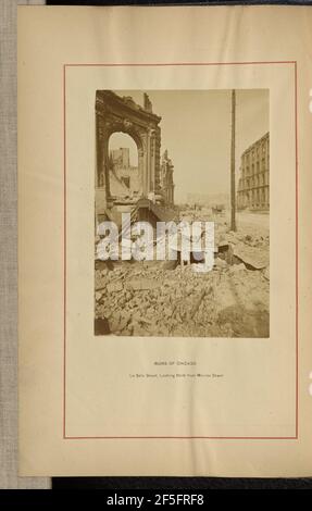 La Salle Street, guardando a nord da Monroe Street. George N. Barnard (americano, 1819 - 1902) Foto Stock