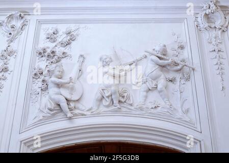 Intonaco decorativo interno al Rundale Palace, Lettonia Foto Stock