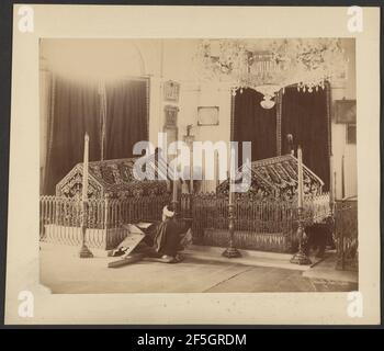 Tombeaux des Sultan Mahmoud II et Abd-ul-Aziz. Sébah & Joaillier (turco, attivo dal 1888 al 1908) Foto Stock