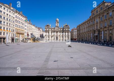 Piazza Terreaux durante il confinamento, Lione, Francia Foto Stock