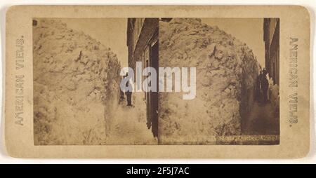 Marciapiede dopo una tempesta di neve, Quebec, Canada. Produttore sconosciuto, canadese Foto Stock