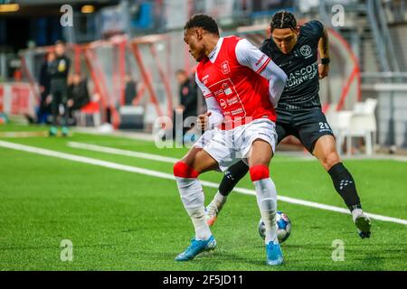 MAASTRICHT, PAESI BASSI - MARZO 26: Ruggero Mannes di Almere City FC durante la partita olandese di Keukenkampioendivisie tra MVV Maastricht e Almere ci Foto Stock