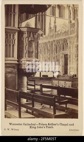 Cattedrale di Worcester - Cappella del Principe Artù e Tomba di Re Giovanni. George Washington Wilson (Scottish, 1823 - 1893) Foto Stock