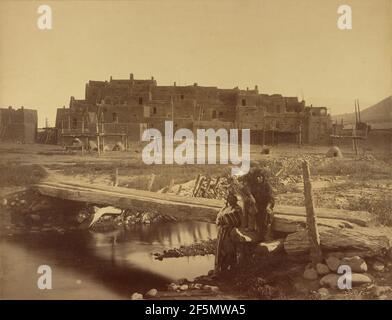 Pueblo de Taos, New Mexico settentrionale, Denver e Rio Grande Railway. William Henry Jackson (americano, 1843 - 1942) Foto Stock