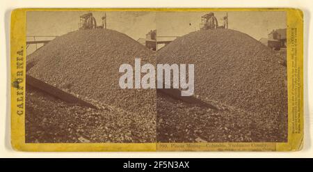 Placer Mining - Columbia, Contea di Tuolumne. I Tailings of the Columbia Claim. Lawrence e Houseworth Foto Stock