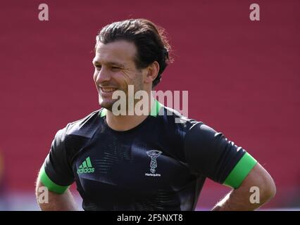 Ashton Gate Stadium, Bristol, Regno Unito. 27 Marzo 2021. Premiership Rugby Union, Bristol Bears Versus Harlequins; Danny Care of Harlequins riscalda il credito: Action Plus Sports/Alamy Live News Foto Stock