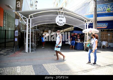 salvador, bahia, brasile - 15 febbraio 2021: Rua da forca, in Salvador. Al sito, quattro membri della Conjuration di Bahia o Revolta dos Buzios noi Foto Stock