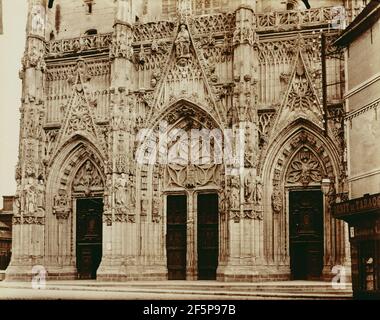 Abbeville, Saint-Vulfran. Eugène Atget (francese, 1857 - 1927) Foto Stock