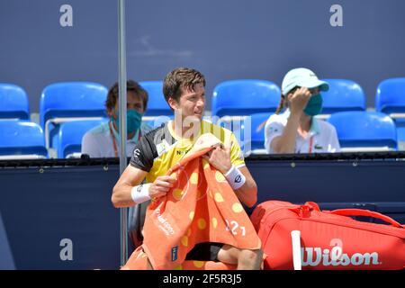 Miami Gardens, Florida, Stati Uniti. 27 Marzo 2021. Kei Nishikori (JPN) sconfigge Aljaz Bedene (SLO) il giorno 6 del Miami Open il 27 marzo 2021 all'Hard Rock Stadium a Miami Gardens, Florida persone: Aljaz Bedene Credit: Hoo Me/Media Punch/Alamy Live News Foto Stock