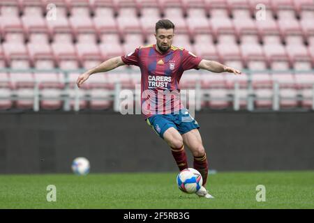 Wigan, Regno Unito. 27 Marzo 2021. Gwione Edwards n° 7 di Ipswich Town con la palla a Wigan, UK il 27/2021. (Foto di Simon Whitehead/News Images/Sipa USA) Credit: Sipa USA/Alamy Live News Foto Stock