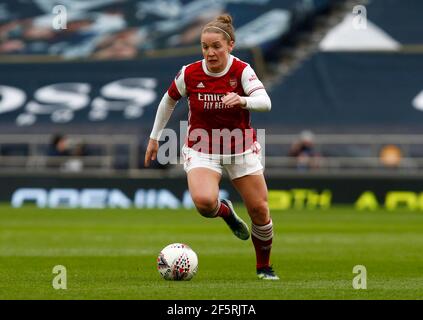 Londra, Regno Unito. 27 Marzo 2021. EDGWARE, INGHILTERRA - MARZO 27: Kim Little of Arsenal durante fa Women's Spur League betweenTottenham Hotspur e Arsenal Women al Tottenham Hotspur Stadium, Londra, Regno Unito il 27 Marzo 2021 Credit: Action Foto Sport/Alamy Live News Foto Stock