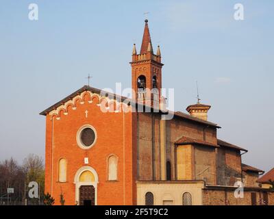 Chiesa di San Bartolomeo in Marne un piccolo villaggio bergamasco in provincia di Bergamo. Si tratta di una chiesa romanica risalente al 1100. Foto Stock