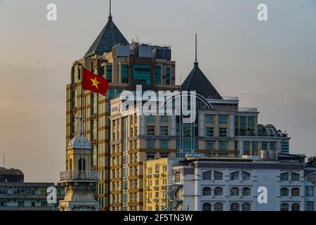 Skyline di Saigon dall'hotel Rex Foto Stock