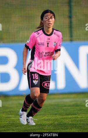 Coruna, Spagna. Yoko Tanaka di Sporting de Huelva durante la partita della Lega Iberdrola tra Deportivo de la Coruña e Sporting de Huelva Foto Stock