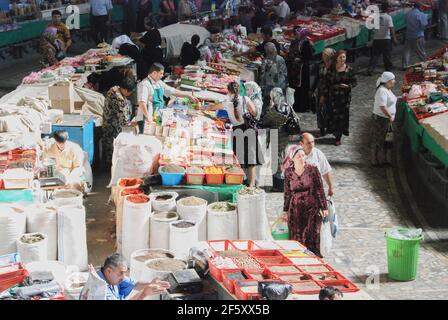 Mercato Centrale al coperto Tashkent Uzbekistan Foto Stock