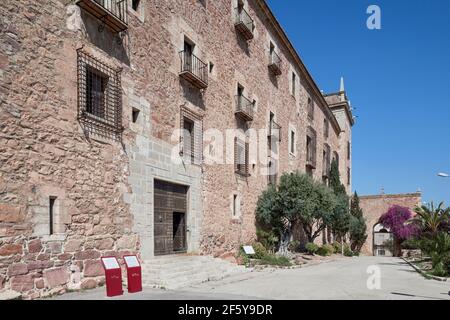 Monastero di Santa María, dichiarato monumento storico-artistico nazionale (patrimonio di interesse culturale) a El Puig, Valencia, Spagna, Europa Foto Stock