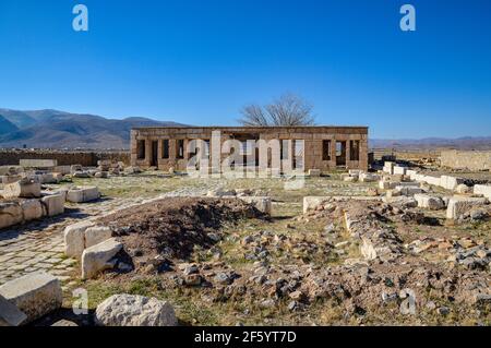 Pasargadae, Iran. Rovine del medievale mozaffari caravanserai in Iran Foto Stock