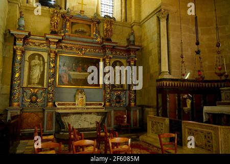 Cattedrale di Saint-Apollinaire, Vista interna, Valence, Drome, Francia Foto Stock