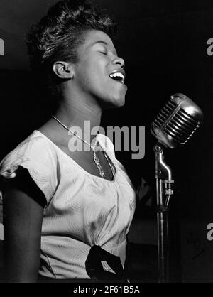 Sarah Vaughan, cantante jazz americano Foto Stock