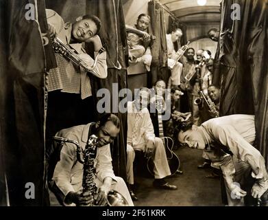 Cab Calloway e la sua band in Sleeper Car, 1933 Foto Stock