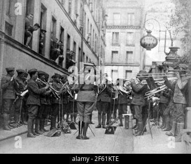 La prima guerra mondiale, James Reese Europe è leader della Regimental Band, 1918 Foto Stock