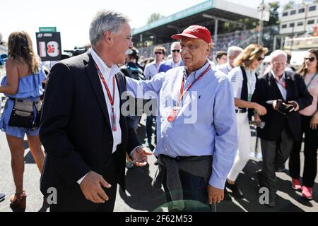 CAREY Chase (usa) Presidente e CEO di Formula One Group FOG, ritratto d'ambiente LAUDA Niki (aut) Presidente non esecutivo del team Mercedes f1, ritratto d'ambiente durante il campionato mondiale di Formula 1 FIA 2017, Gran Premio d'Italia, a Monza dal 1 al 3 settembre - Foto Francois Flamand / DPPI Foto Stock