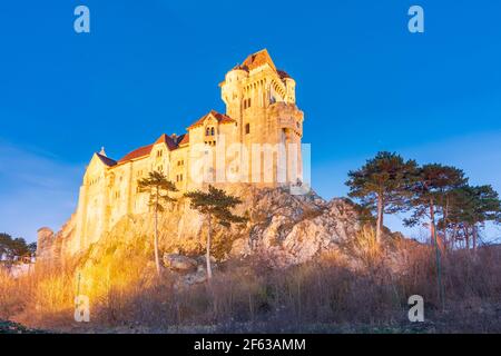 Maria Enzersdorf: Castello del Liechtenstein, parco naturale Naturpark Föhrenberge a Wienerwald, Bosco di Vienna, Niederösterreich, bassa Austria, Austria Foto Stock