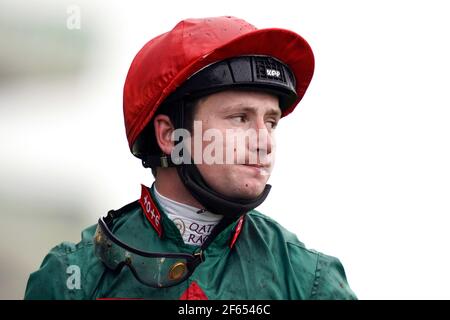 File foto datata 02-10-2020 di Jockey Oisin Murphy dopo aver cavalcato nella prima gara della giornata all'ippodromo di Ascot, Ascot. Data di emissione: Martedì 30 marzo 2021. Foto Stock